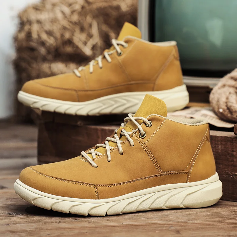Highland Chukka Sneakers